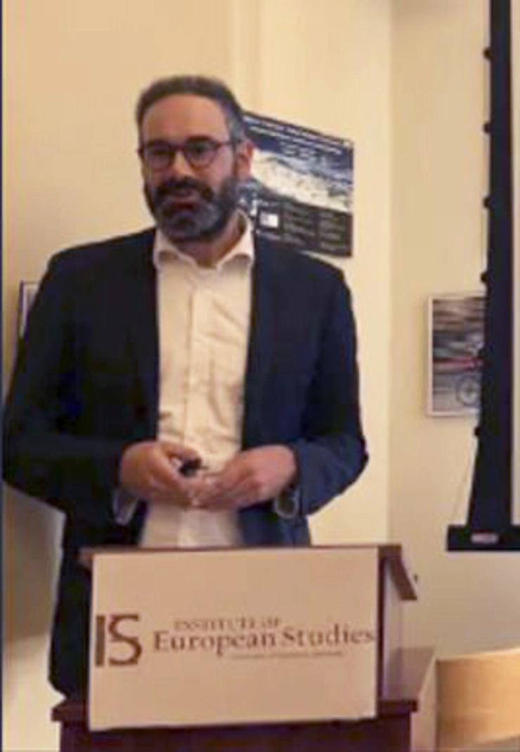 Dr Florian Wagner